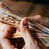 Benötigen Sie eine Finanzierung? Ich biete Ihnen ein kostenloses Darlehen ohne Gebühren und mit 3 % Zinsen an. Kontaktieren Sie mich jetzt. E-Mail: elkeheffeter